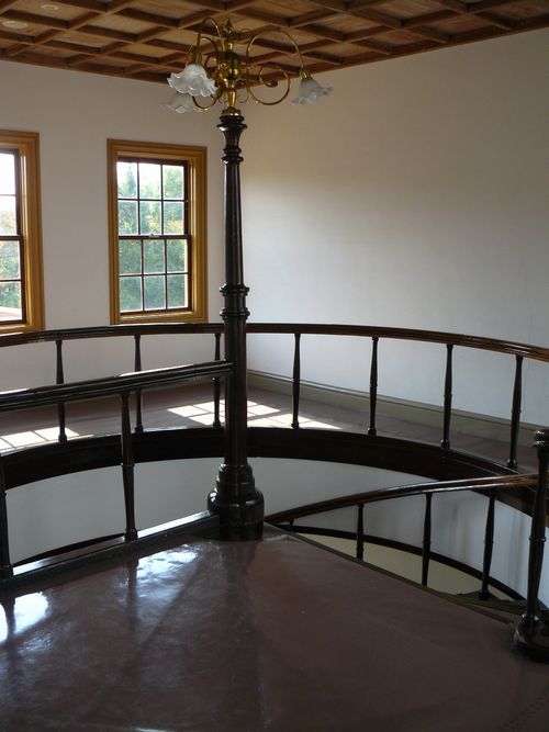 ������z�R������