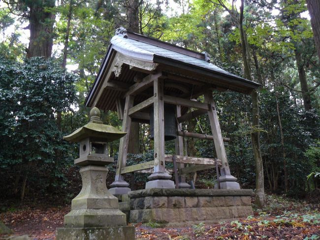 �ɂ��َs�ۊ��F�����_��