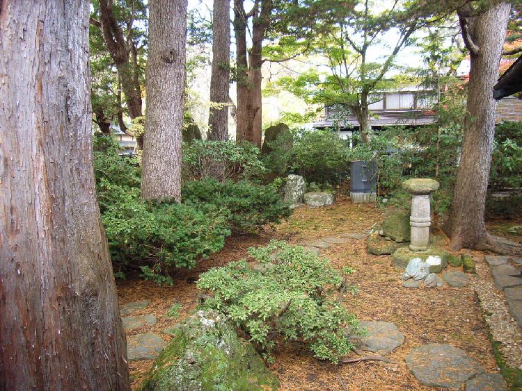 �p�ْ��E�΍��ƏZ��