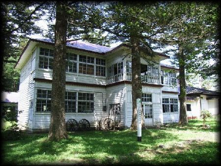 ���牮���w�Z�{�����Z